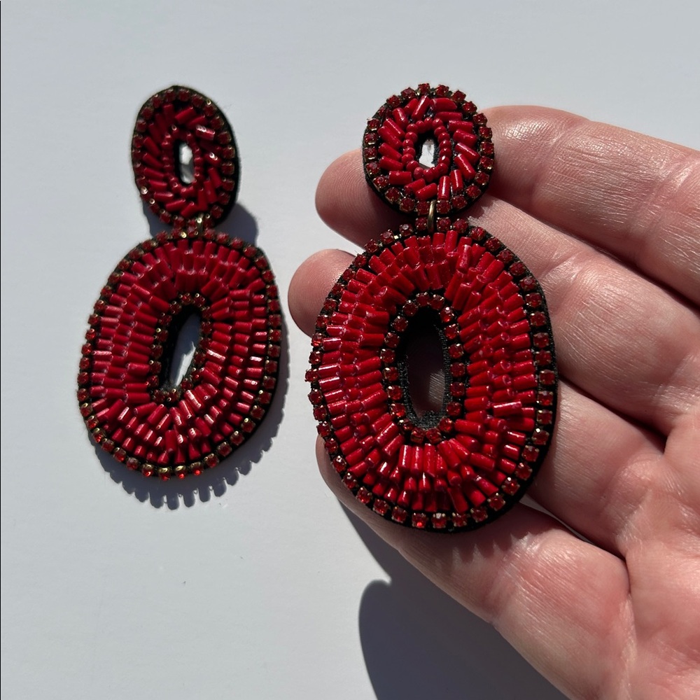 Elegant Red Beaded Earrings - Picture 11 of 11